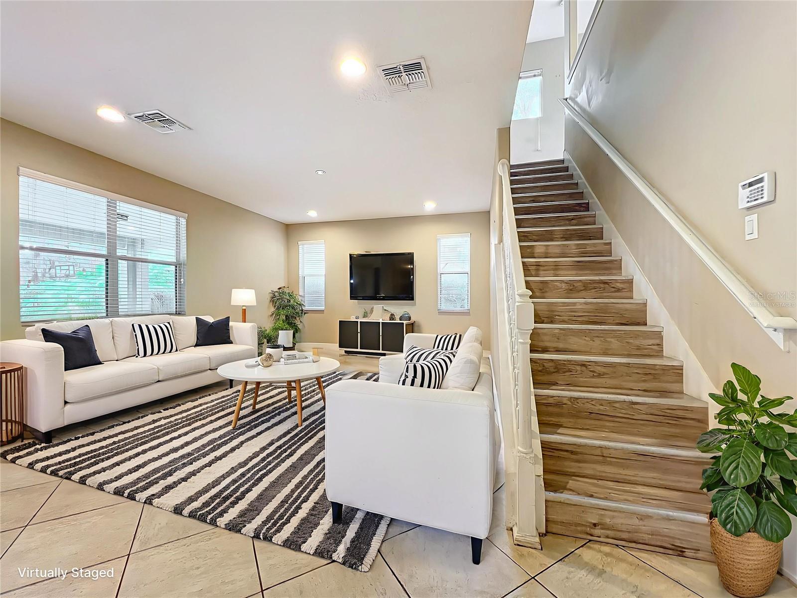 3329 LAKE JEAN DR, ORLANDO, FL, 32817