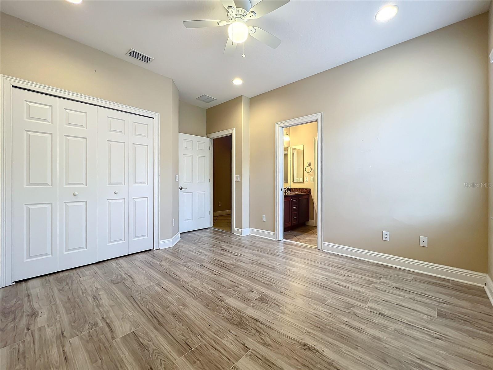 3329 LAKE JEAN DR, ORLANDO, FL, 32817