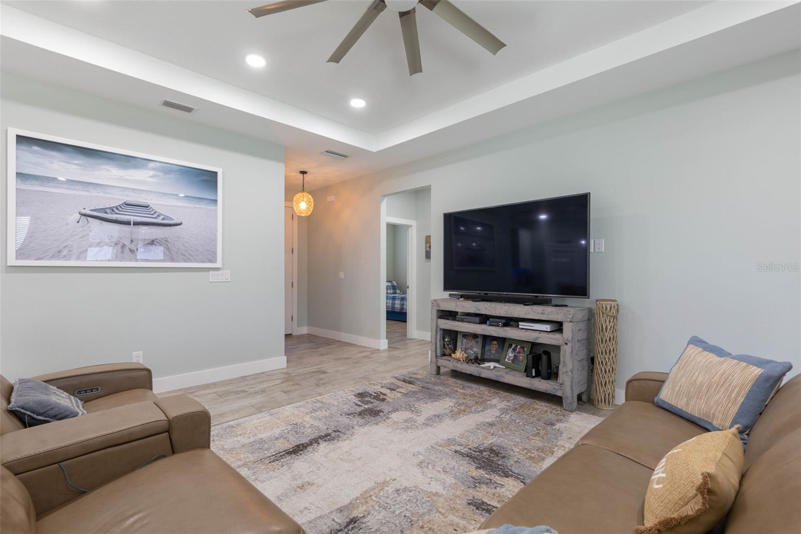 1 ZEIDLER PL, PALM COAST, FL, 32164