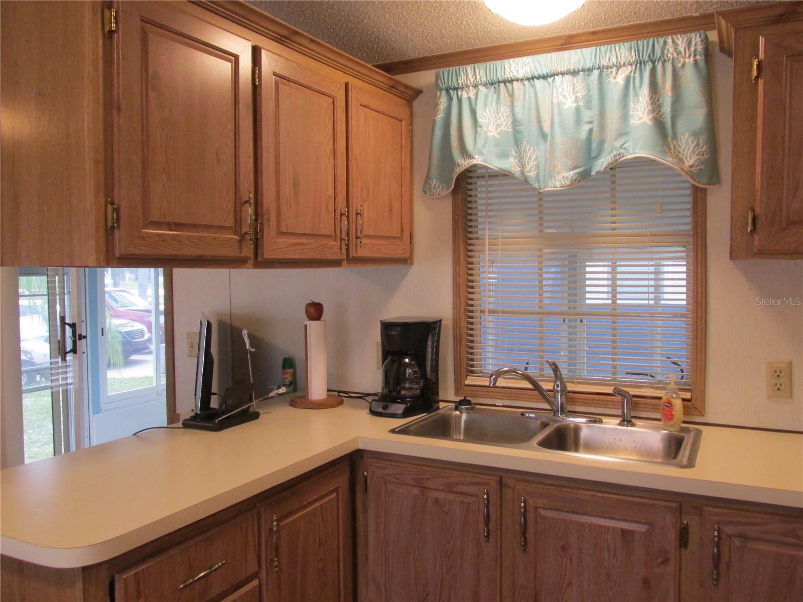 K4903306 Property Photo