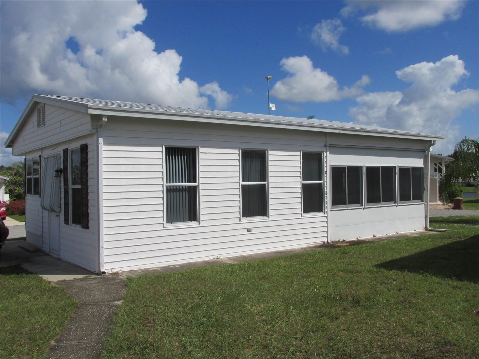 K4903306 Property Photo