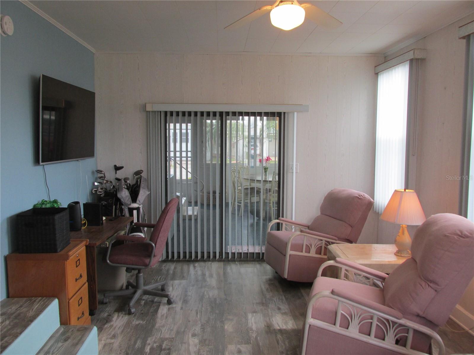 K4903306 Property Photo