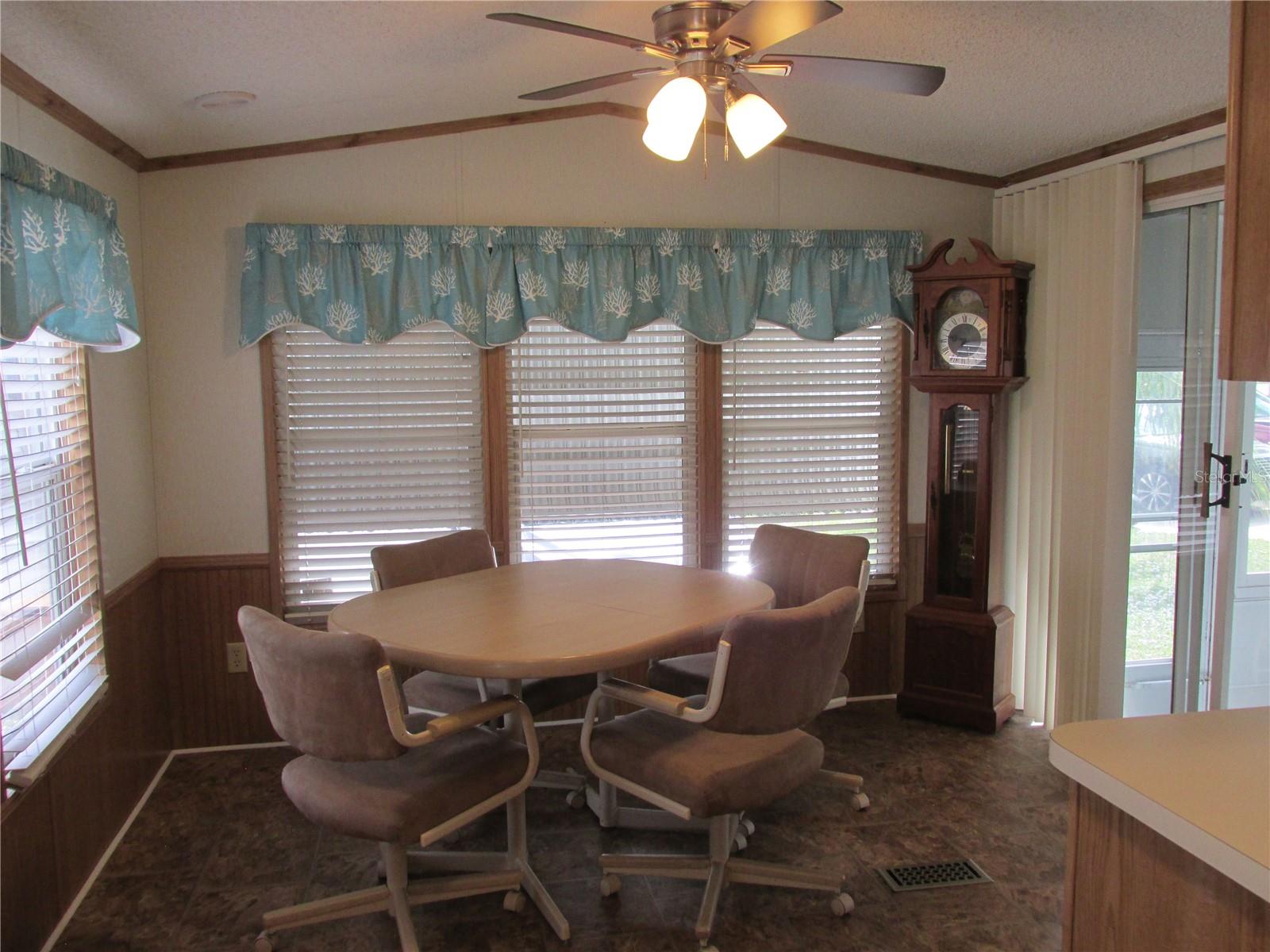 K4903306 Property Photo