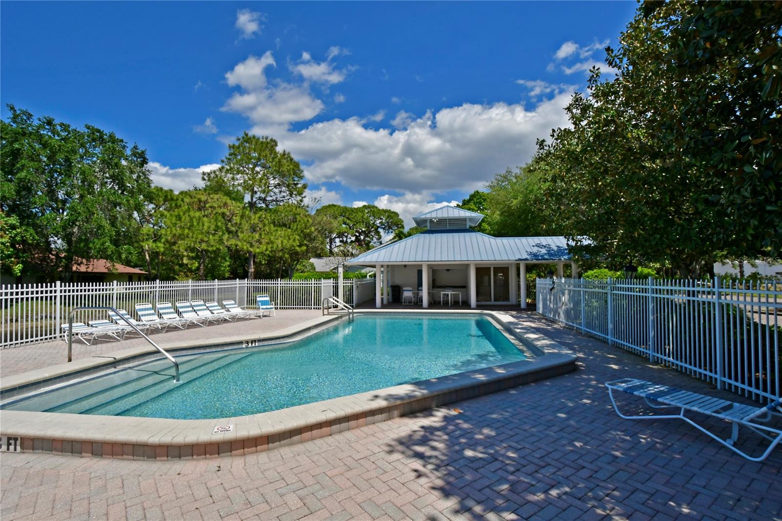 1106 87TH ST NW, BRADENTON, FL, 34209