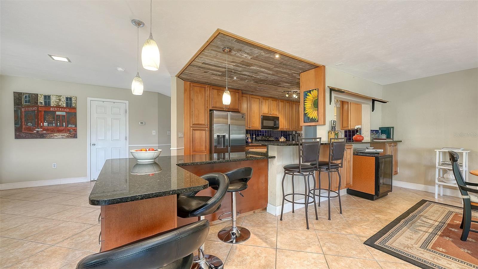 836 MAGELLAN DR, SARASOTA, FL, 34243