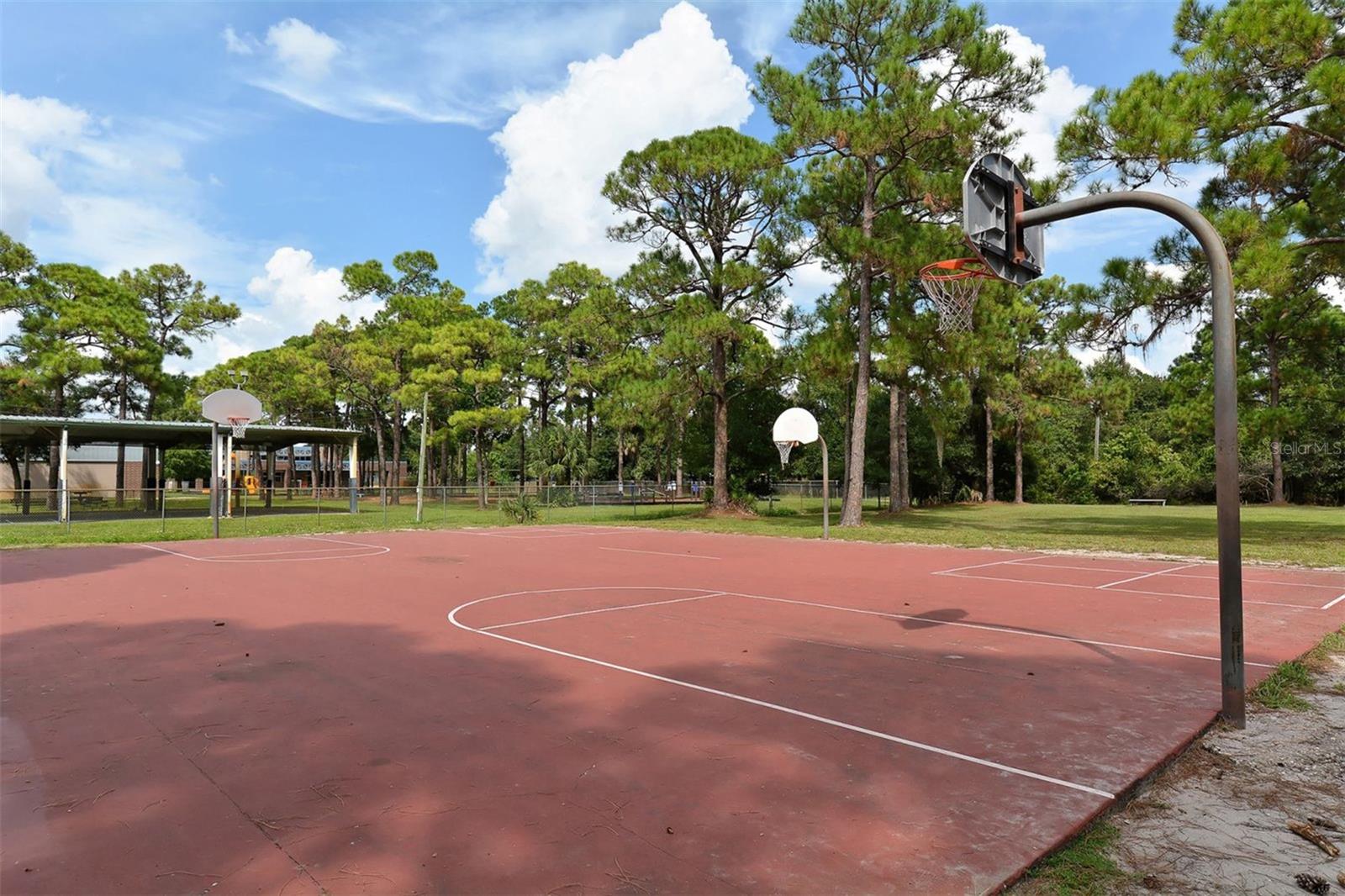 836 MAGELLAN DR, SARASOTA, FL, 34243