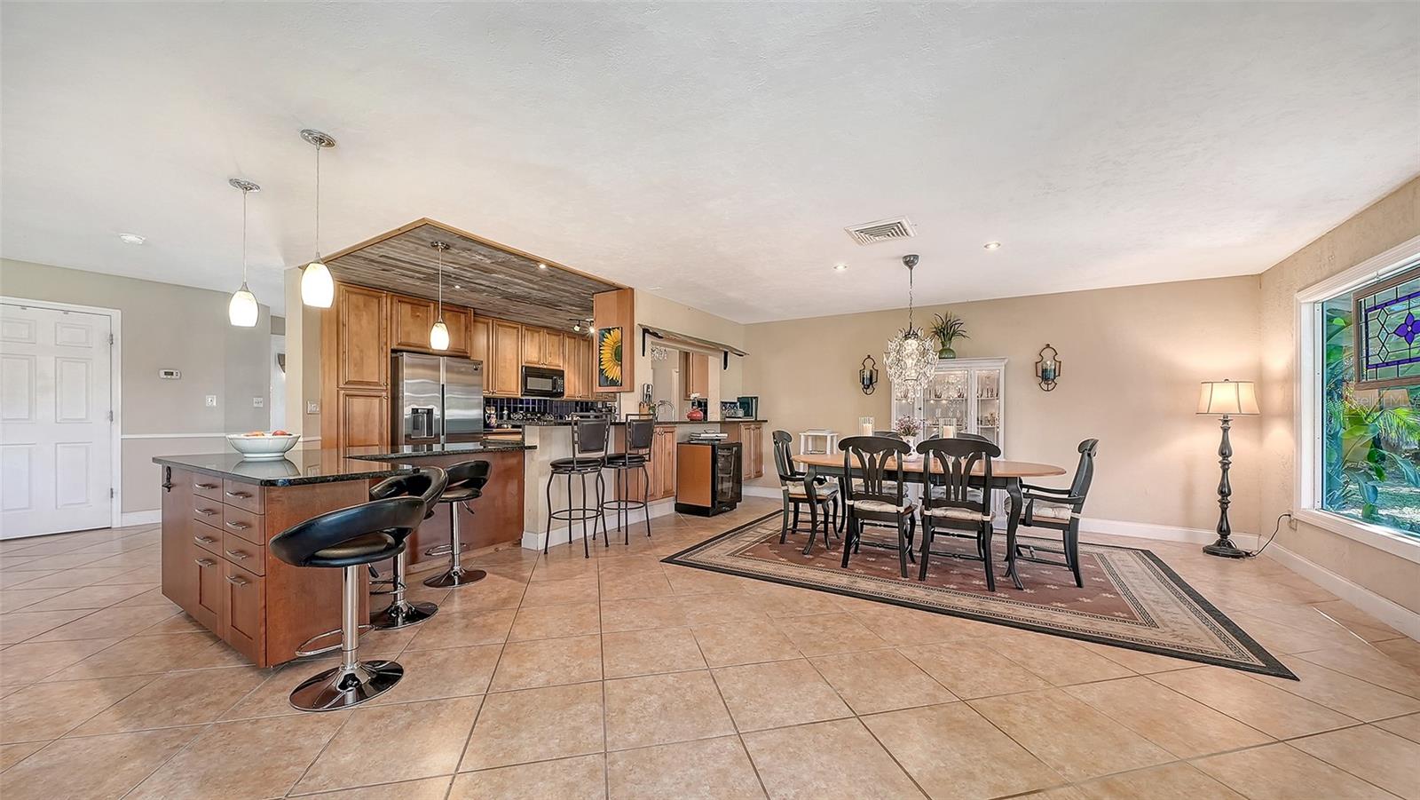 836 MAGELLAN DR, SARASOTA, FL, 34243