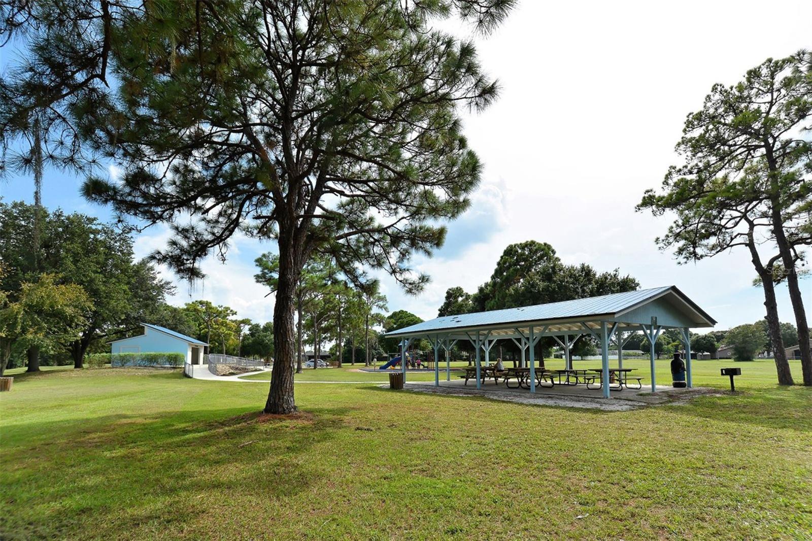 836 MAGELLAN DR, SARASOTA, FL, 34243