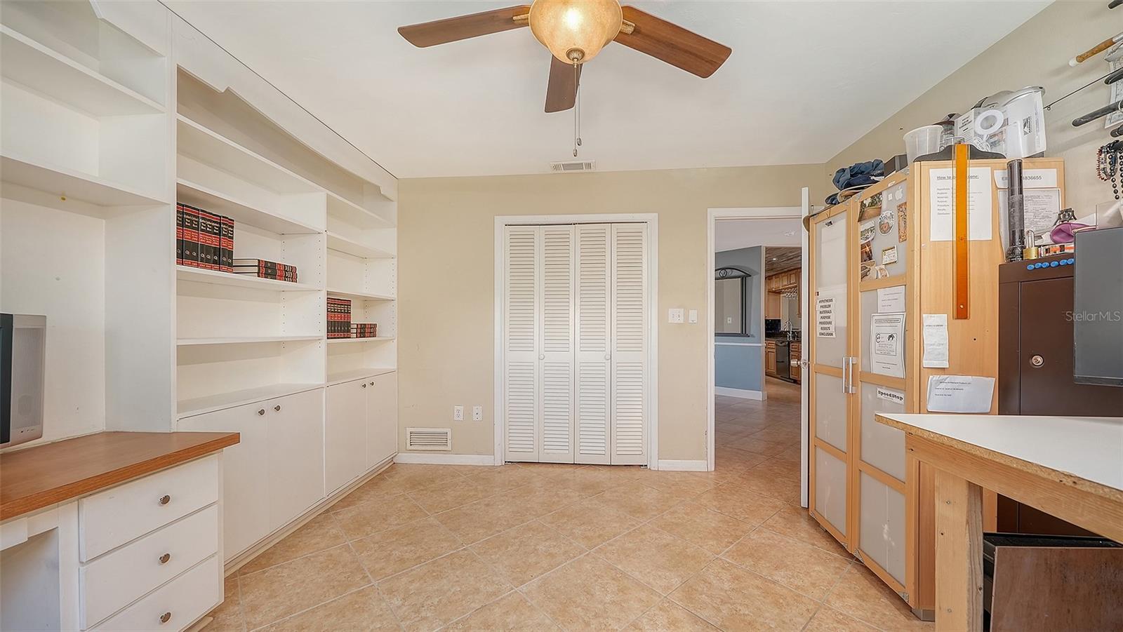 836 MAGELLAN DR, SARASOTA, FL, 34243