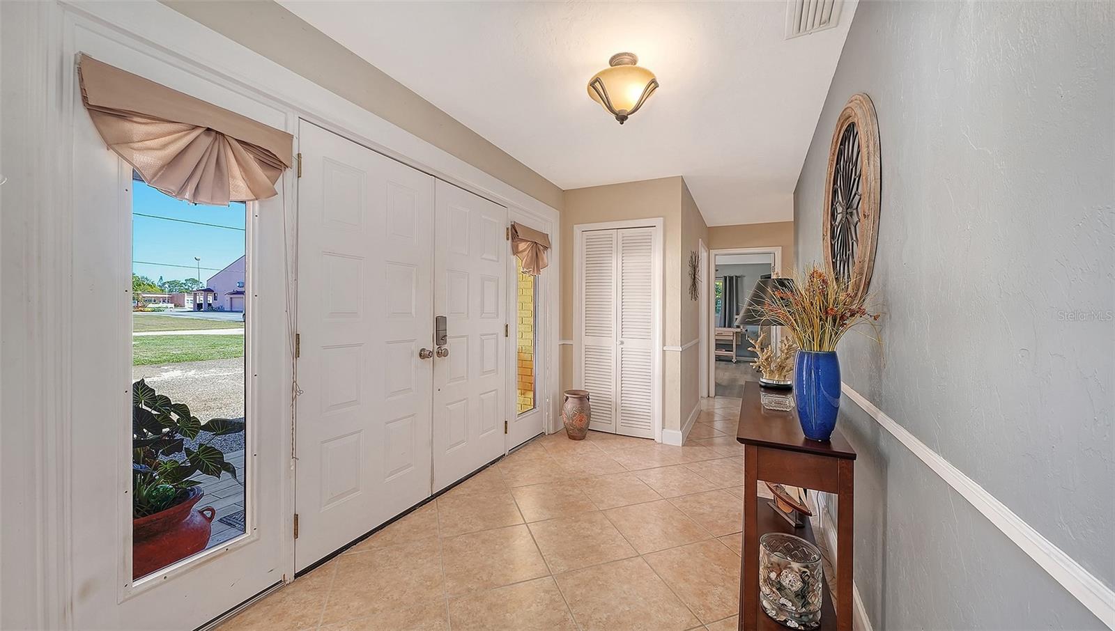 836 MAGELLAN DR, SARASOTA, FL, 34243