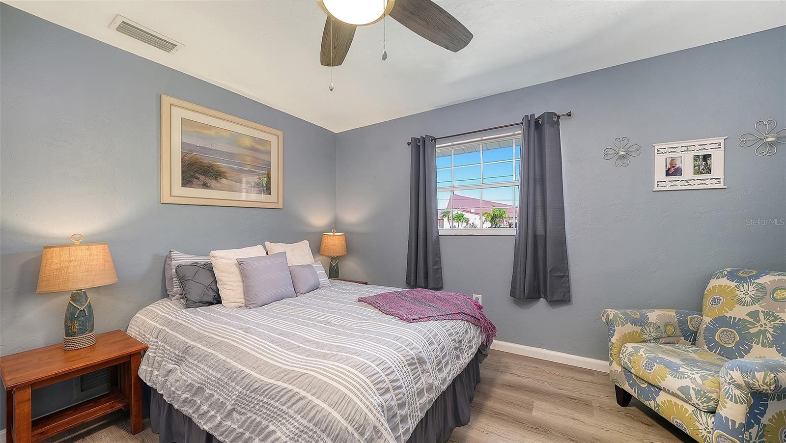 836 MAGELLAN DR, SARASOTA, FL, 34243