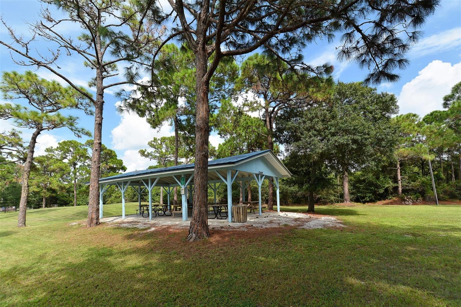 836 MAGELLAN DR, SARASOTA, FL, 34243