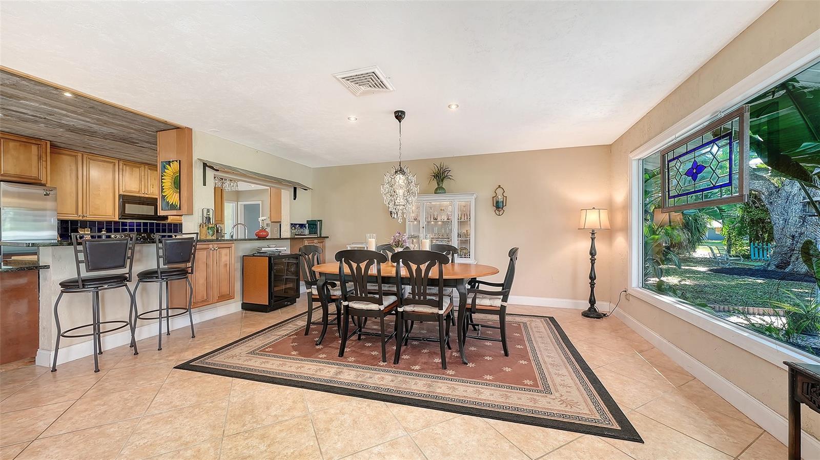 836 MAGELLAN DR, SARASOTA, FL, 34243