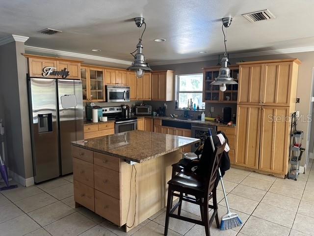 A4683892 Property Photo