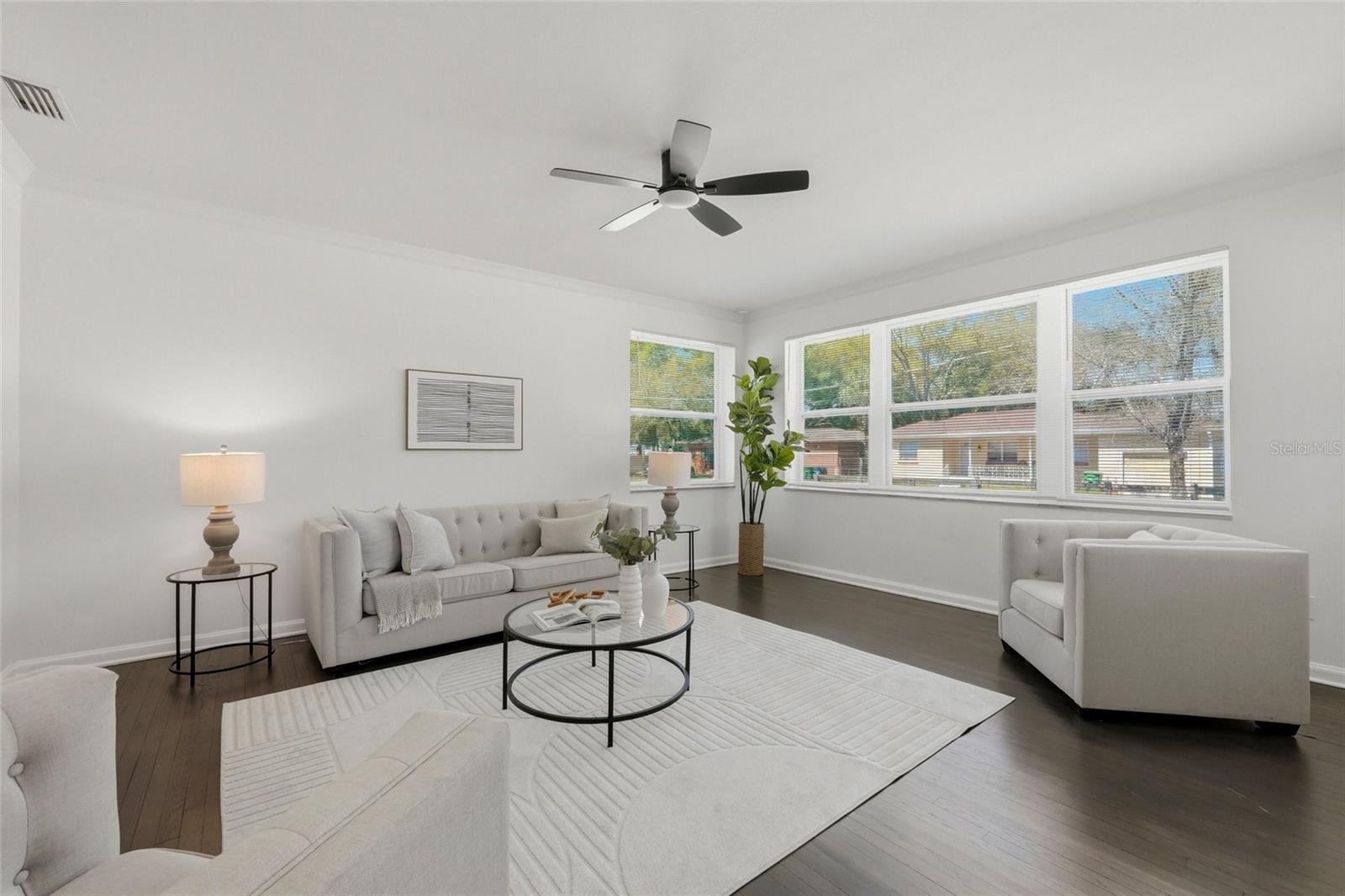 913 E GENESEE ST, TAMPA, FL, 33603