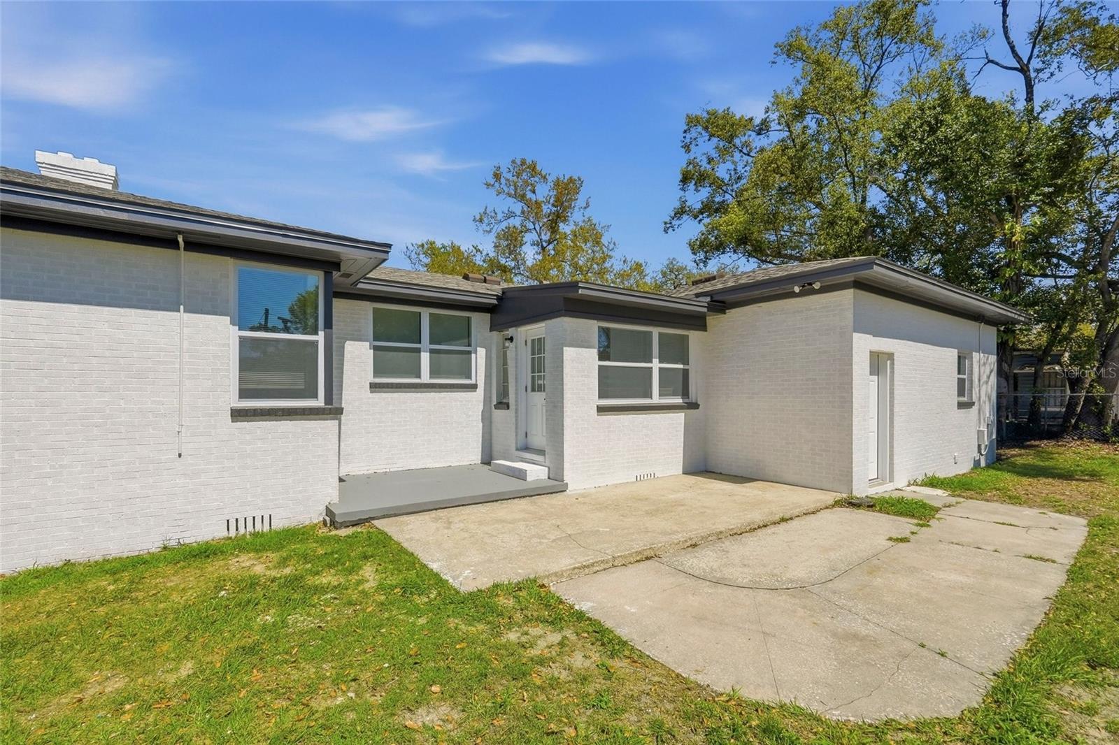 913 E GENESEE ST, TAMPA, FL, 33603