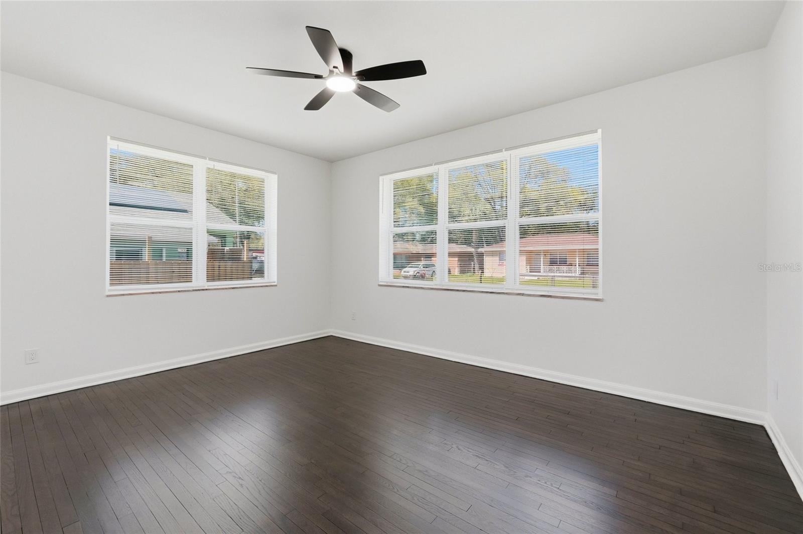 913 E GENESEE ST, TAMPA, FL, 33603