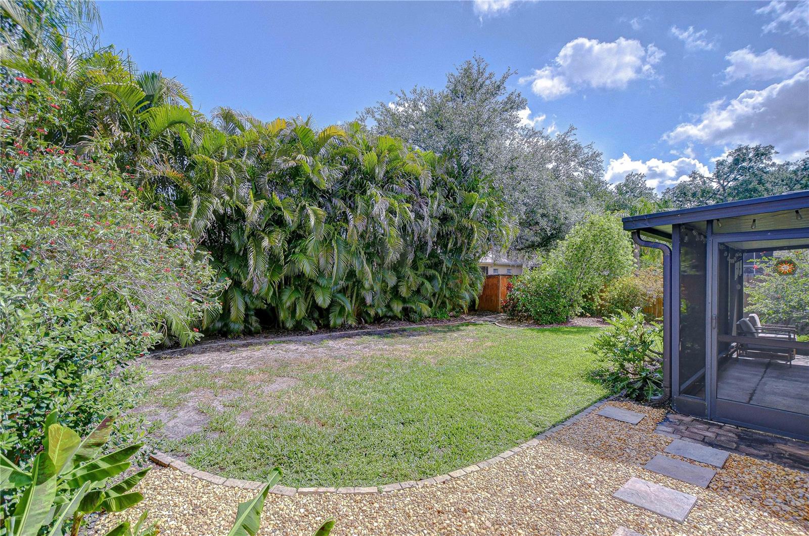 7107 COLONIAL LAKE DR, RIVERVIEW, FL, 33578