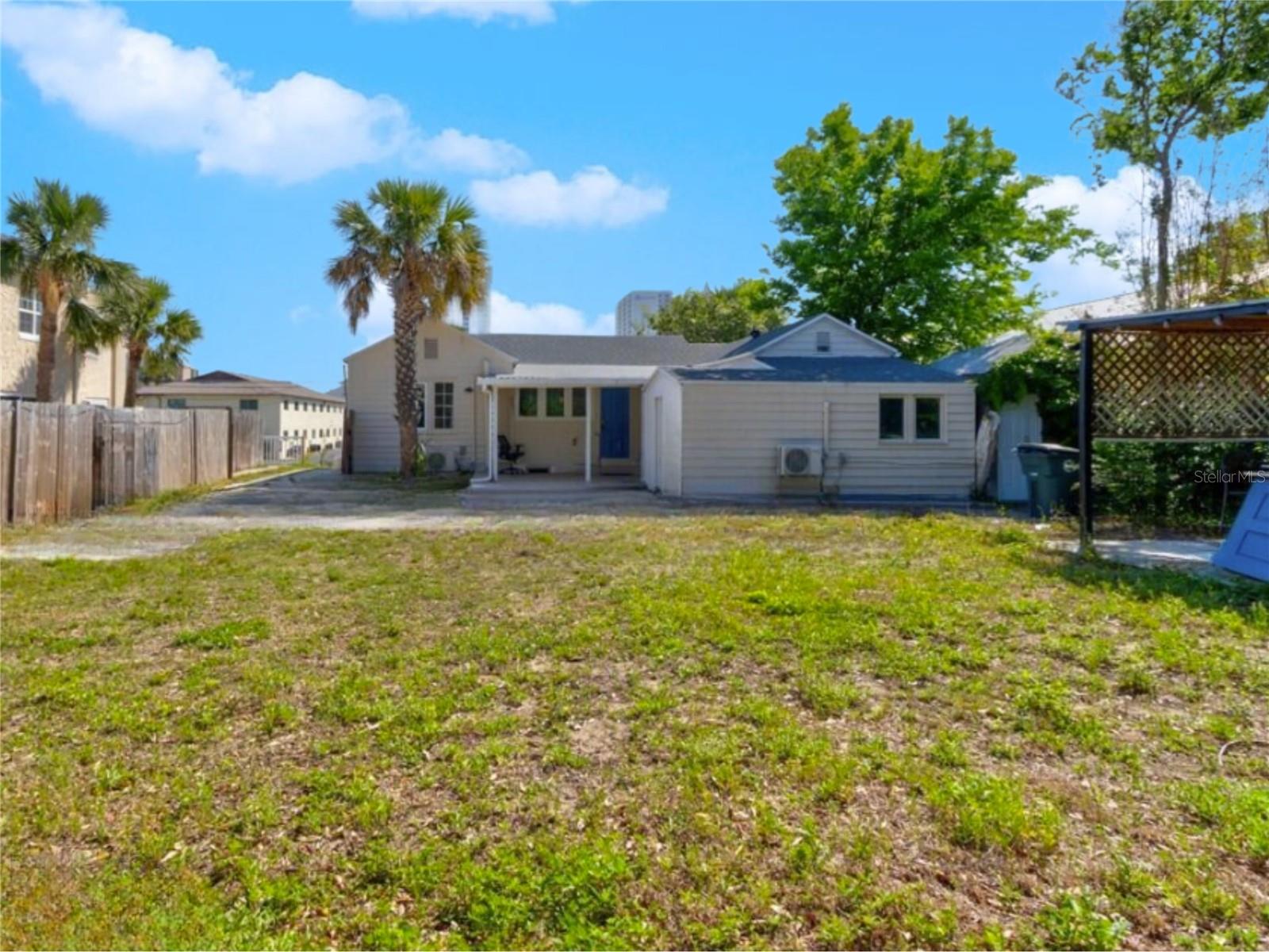 425 N OLEANDER AVE, DAYTONA BEACH, FL, 32118
