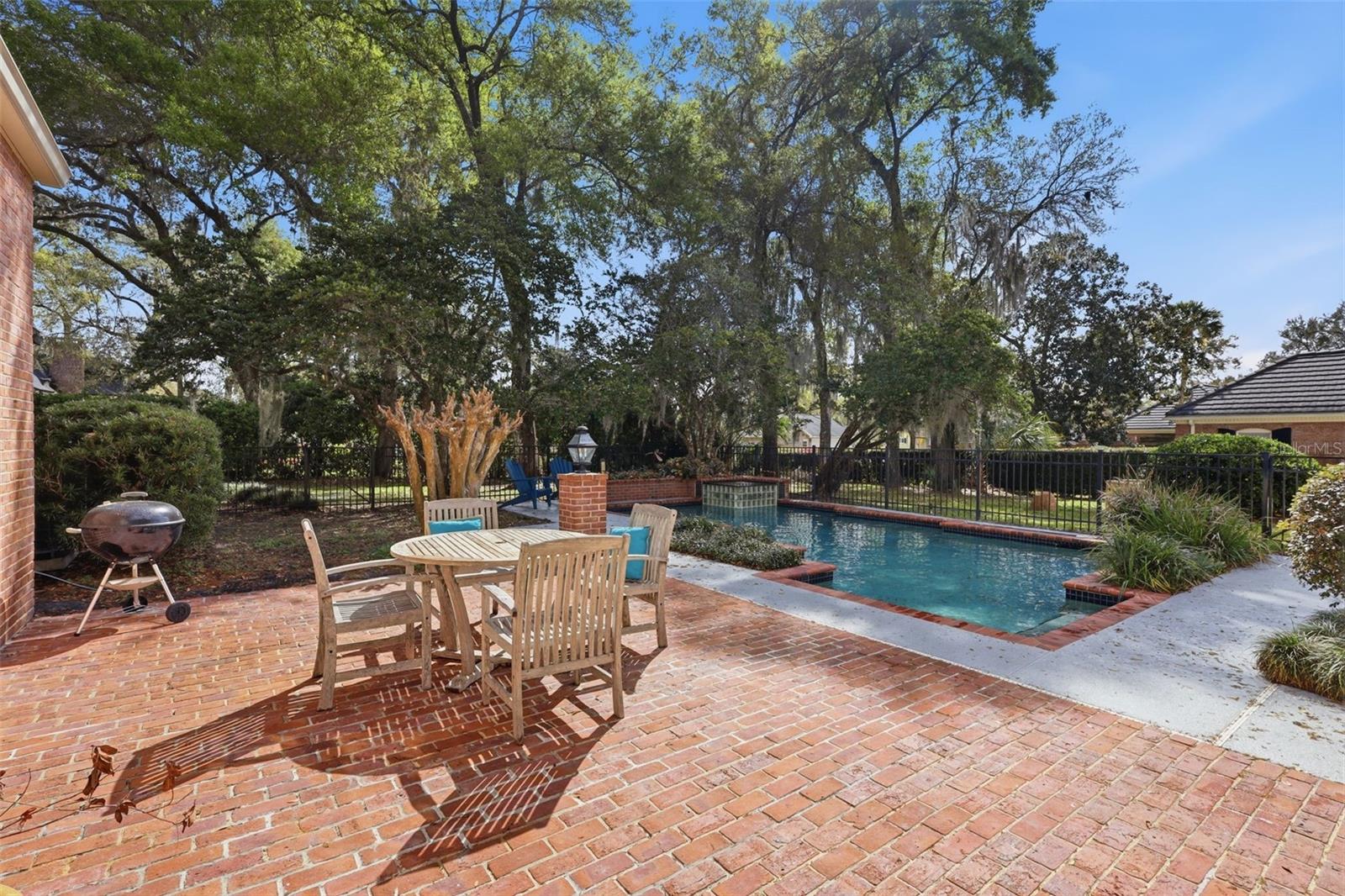 911 PINE TREE TER, DELAND, FL, 32724