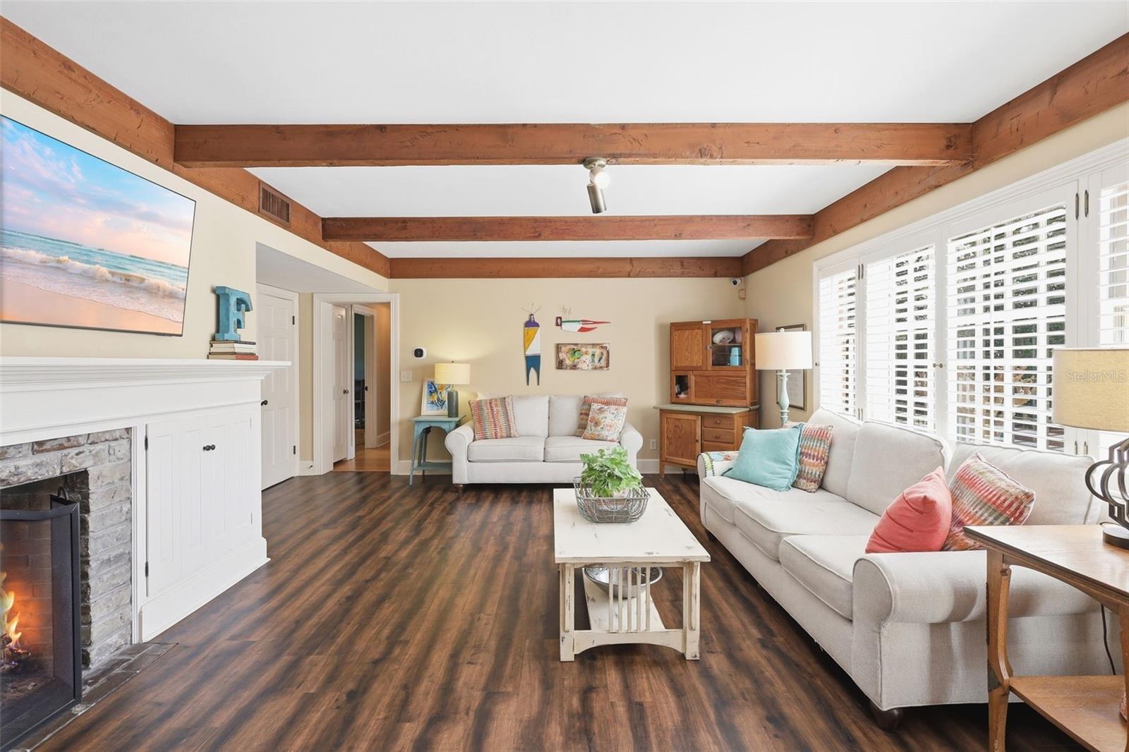 911 PINE TREE TER, DELAND, FL, 32724