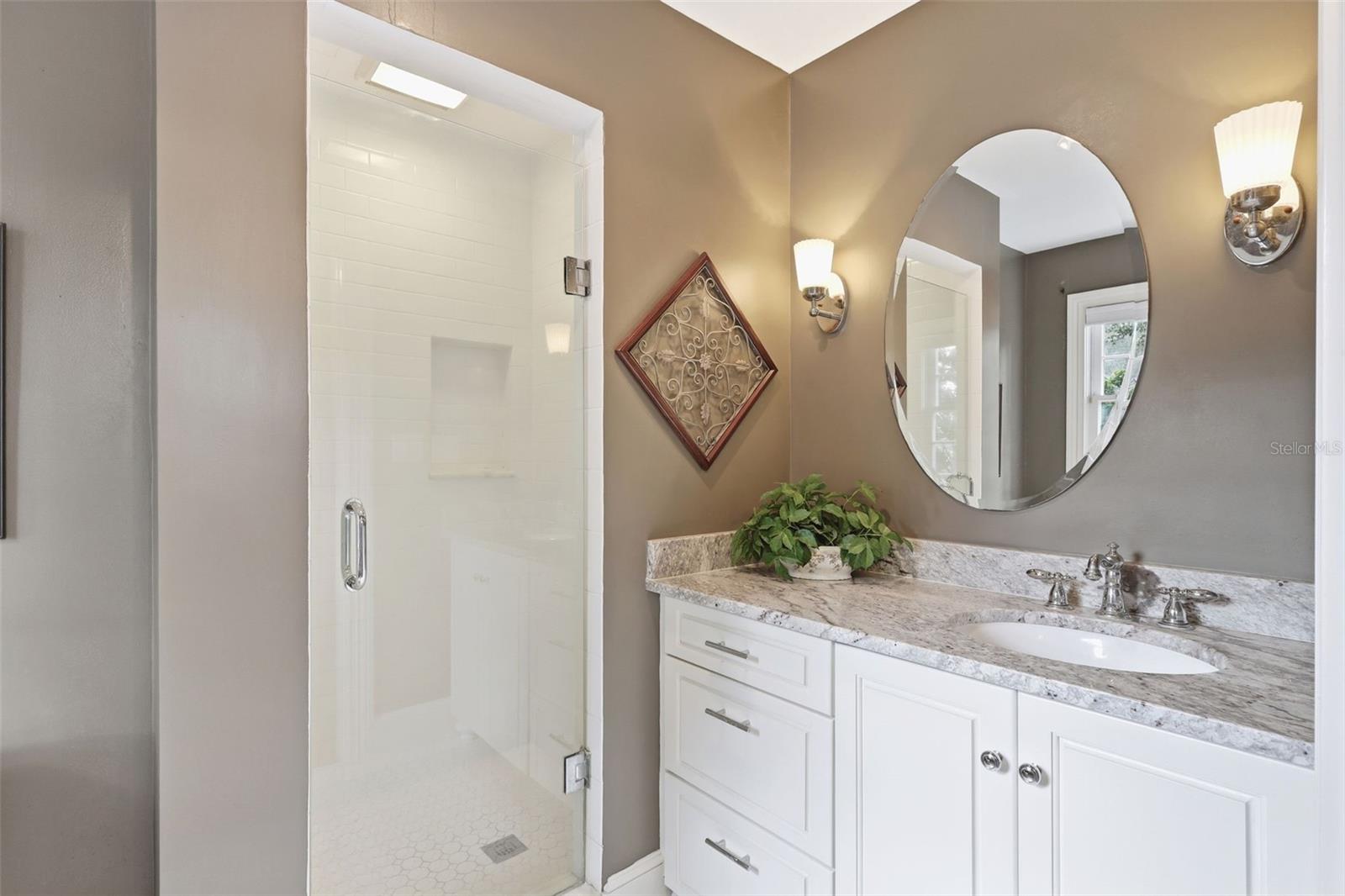 911 PINE TREE TER, DELAND, FL, 32724