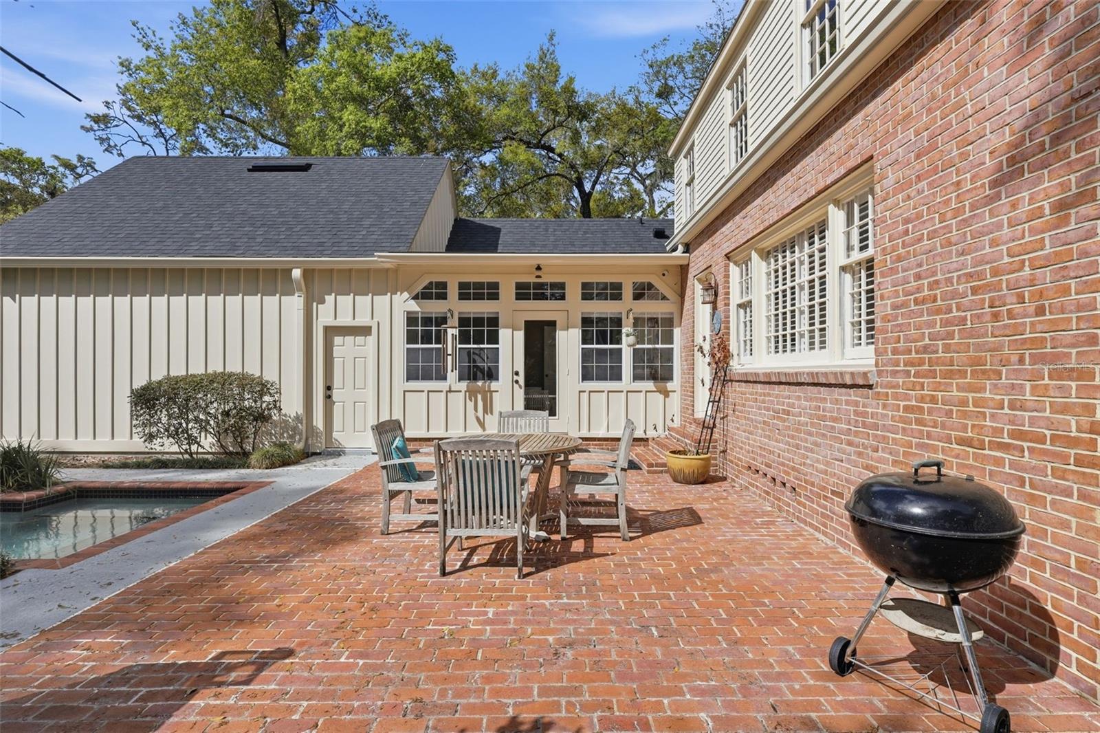 911 PINE TREE TER, DELAND, FL, 32724