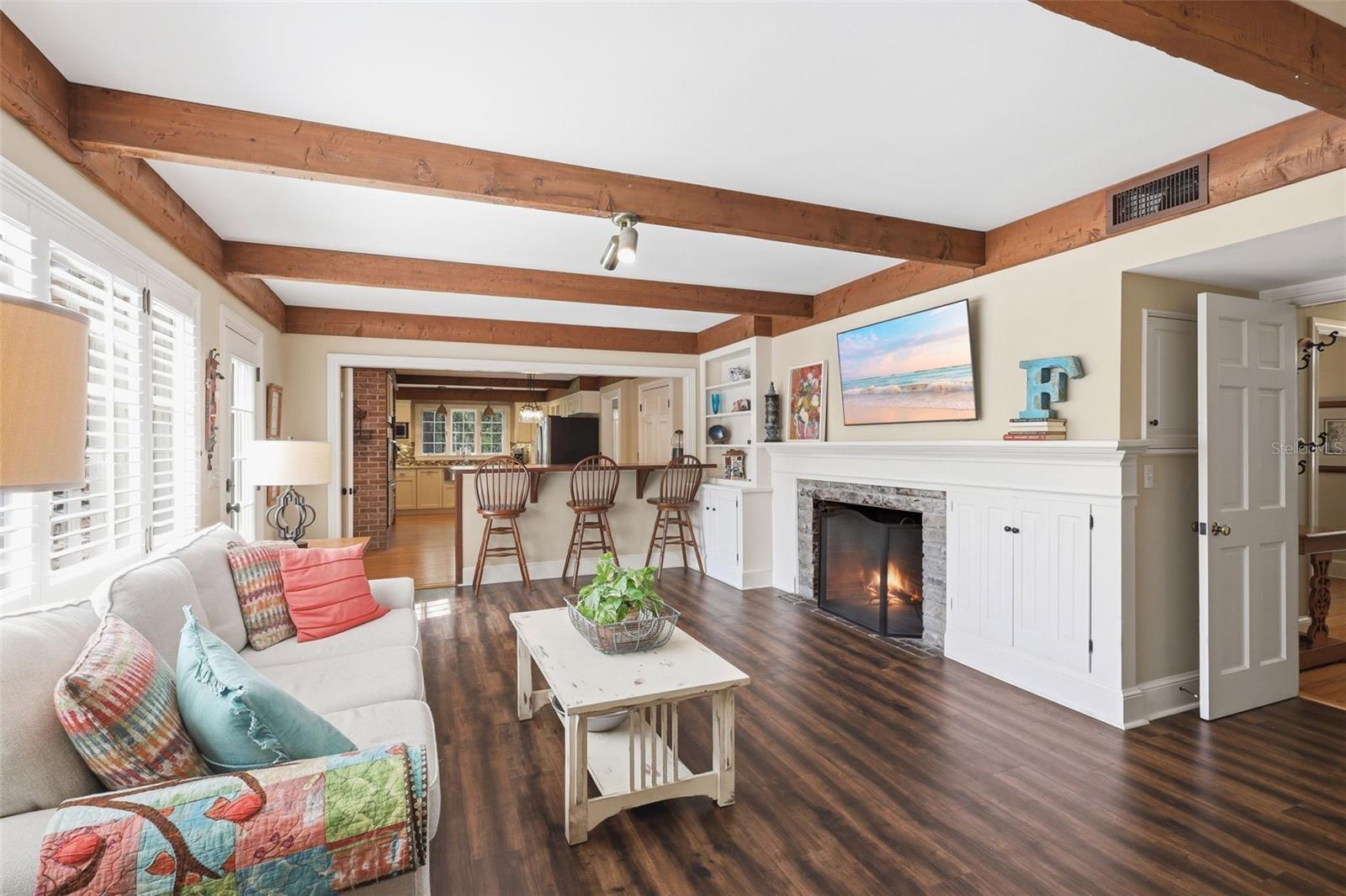 911 PINE TREE TER, DELAND, FL, 32724