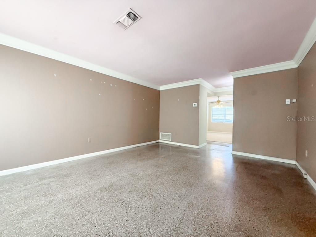 2208 COMMUNITY WAY, SANFORD, FL, 32771