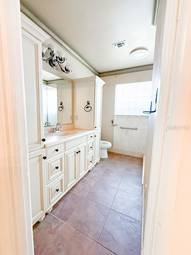 2208 COMMUNITY WAY, SANFORD, FL, 32771