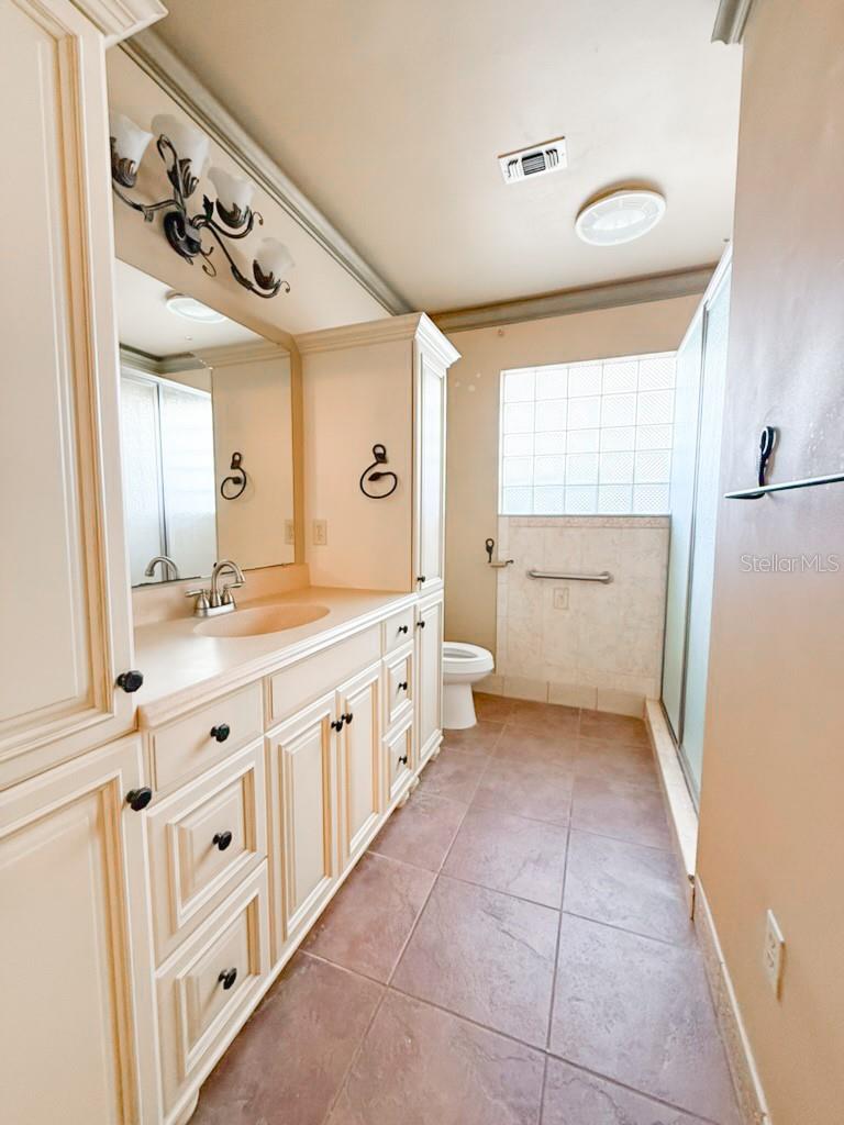 2208 COMMUNITY WAY, SANFORD, FL, 32771