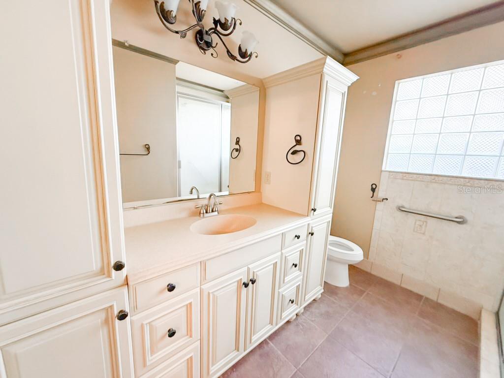 2208 COMMUNITY WAY, SANFORD, FL, 32771