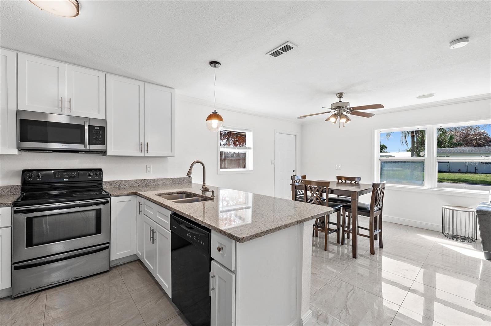 218 PRINCE AVE, MELBOURNE, FL, 32901