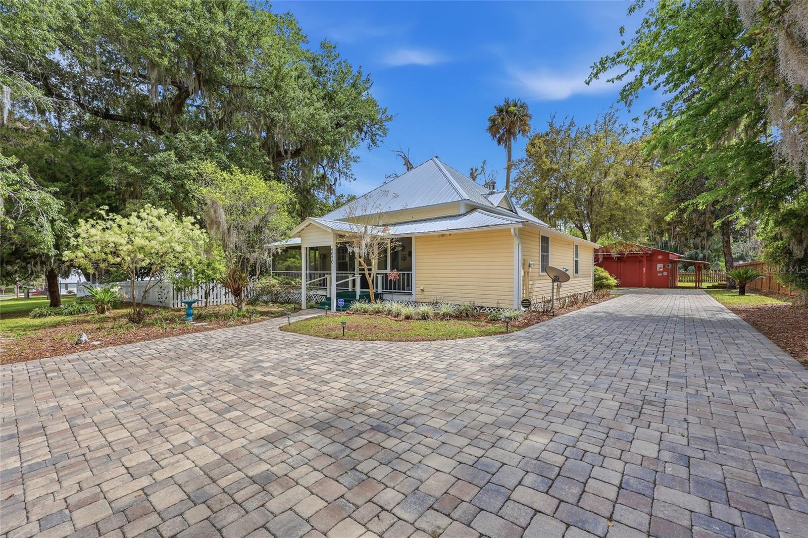 6070 AVENUE F, MC INTOSH, FL, 32664