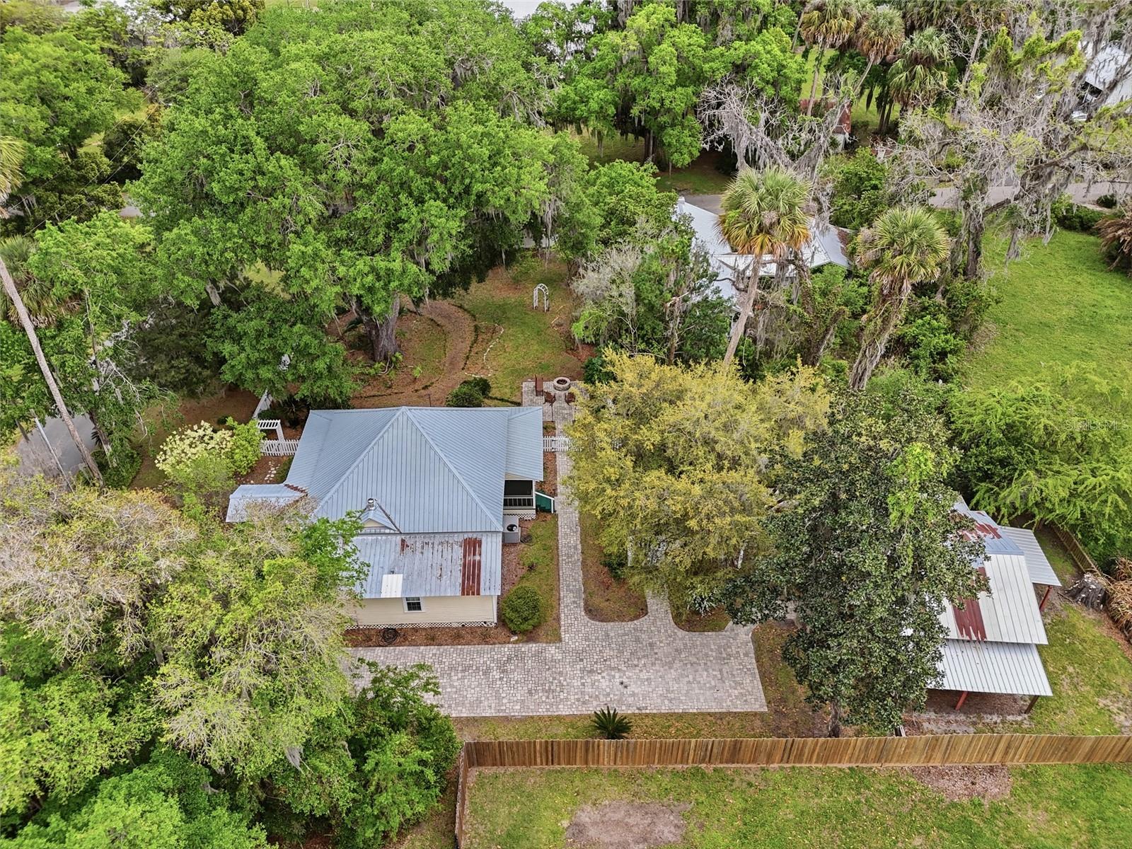 6070 AVENUE F, MC INTOSH, FL, 32664