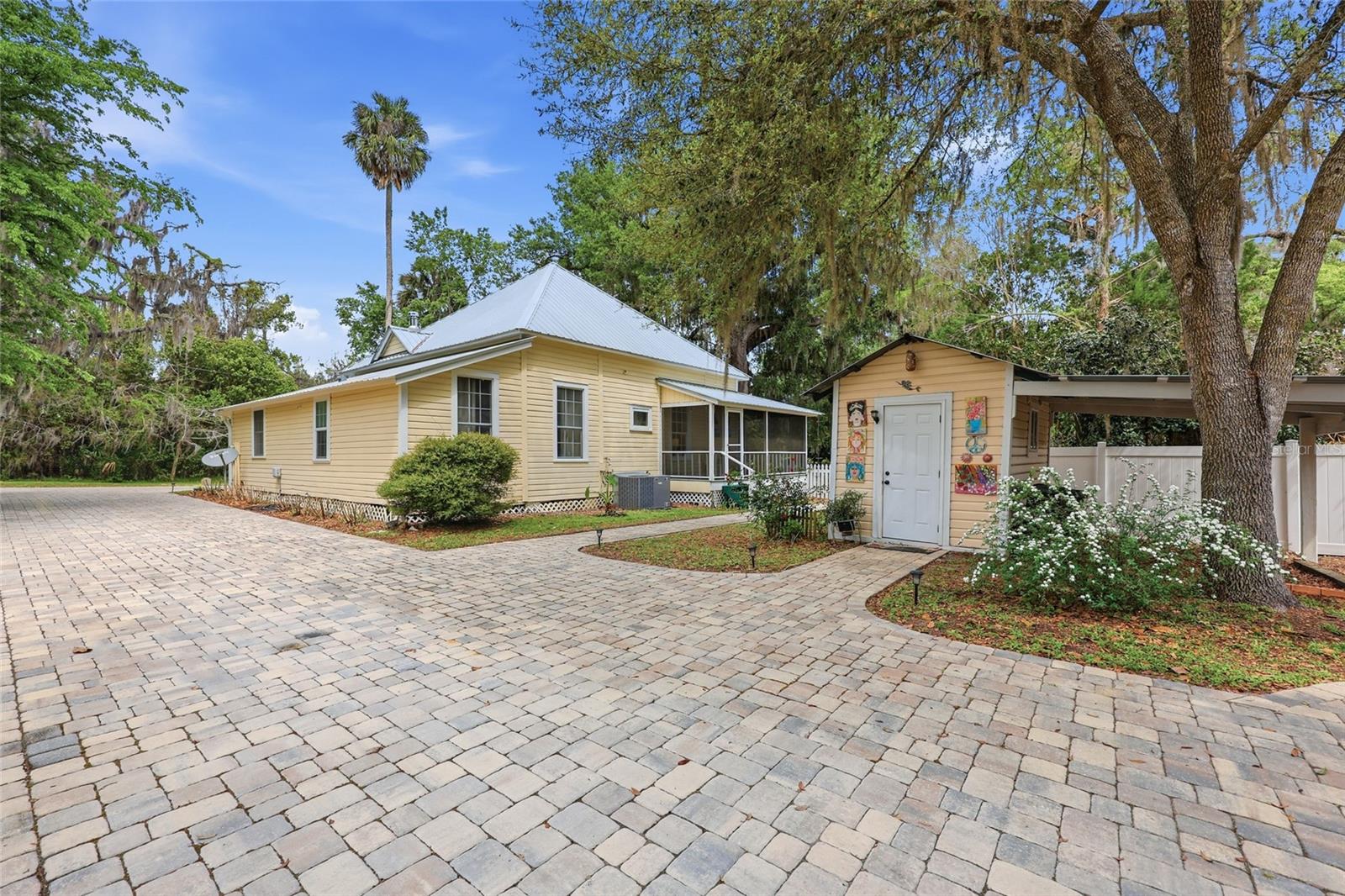 6070 AVENUE F, MC INTOSH, FL, 32664