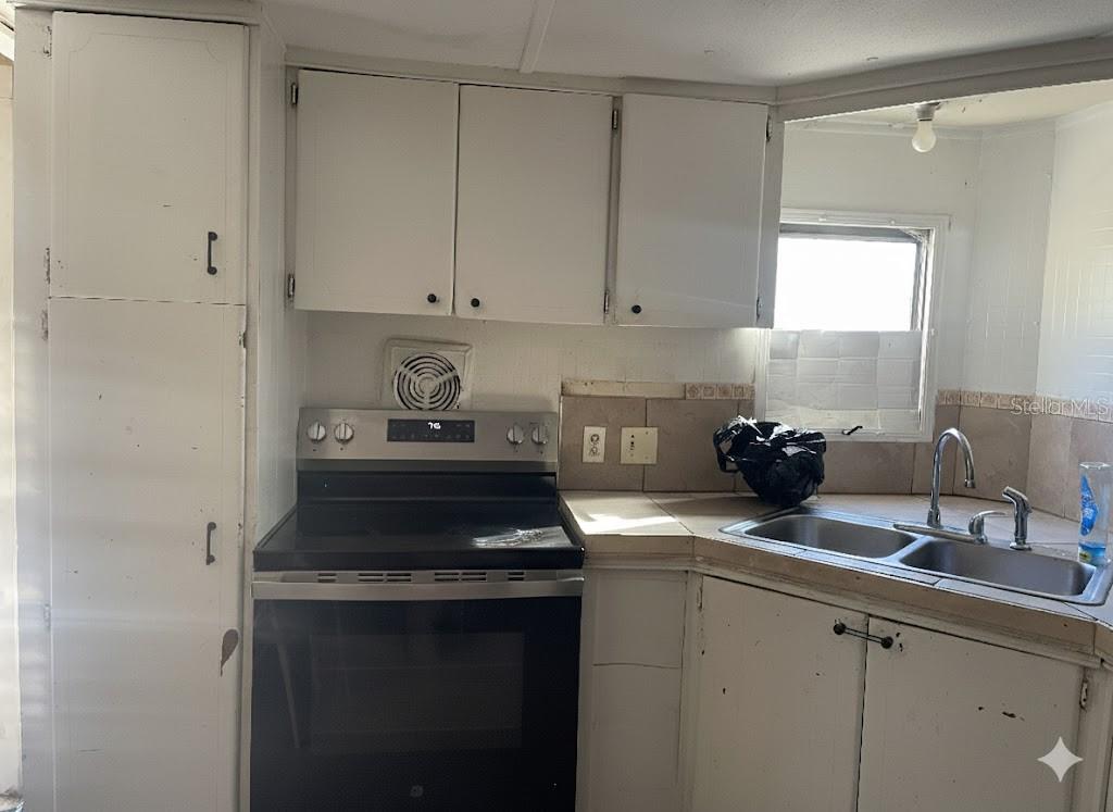 OM719600 Property Photo