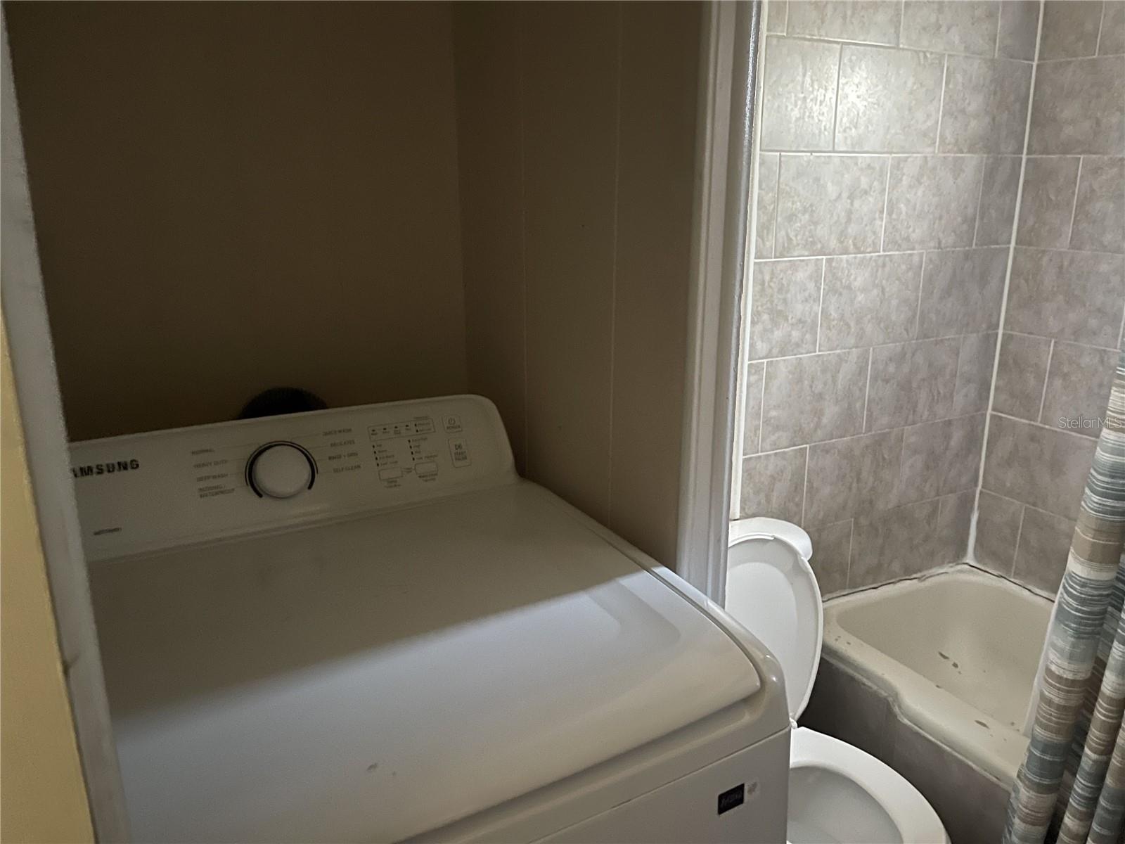 OM719600 Property Photo