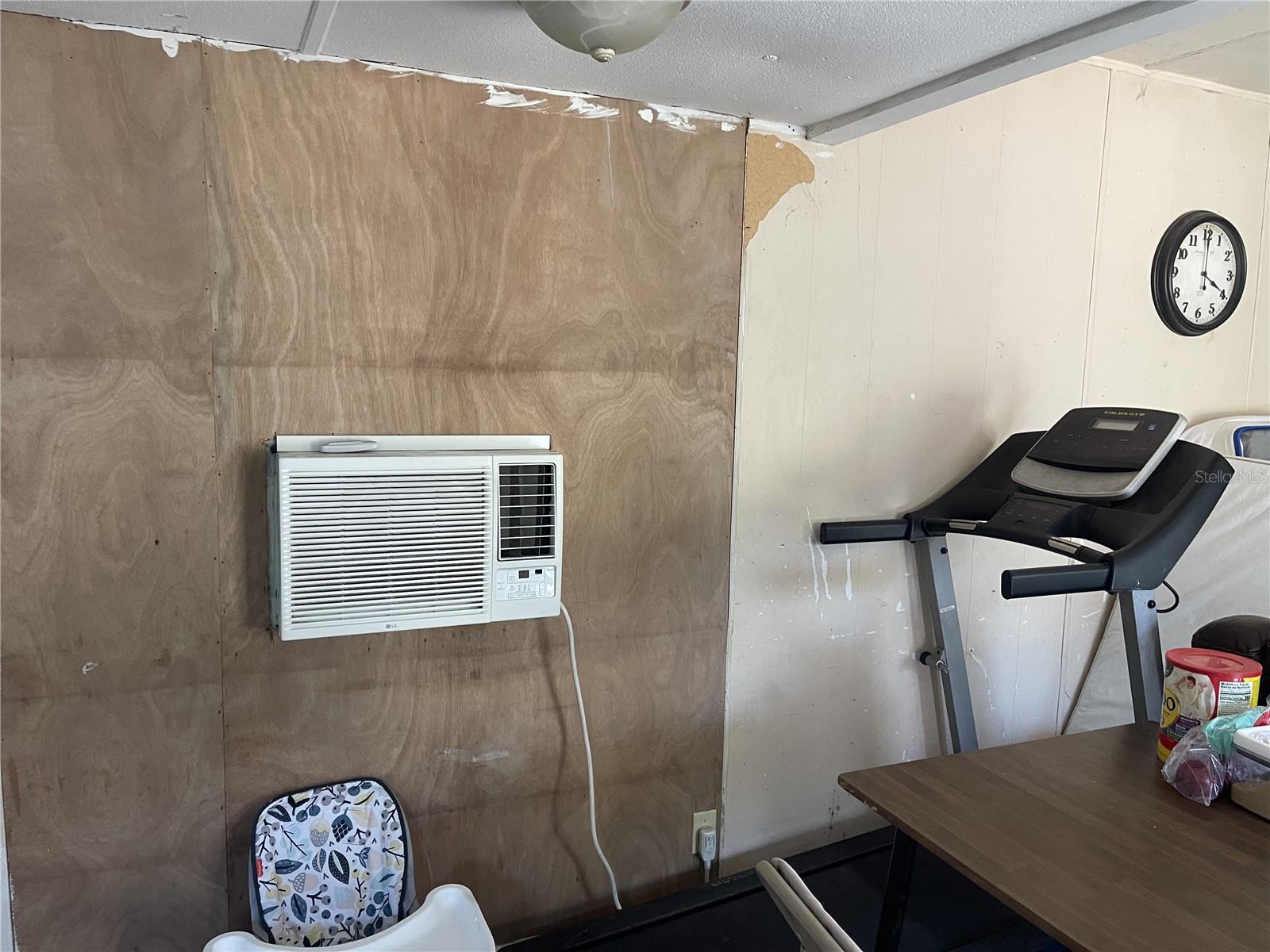 OM719600 Property Photo