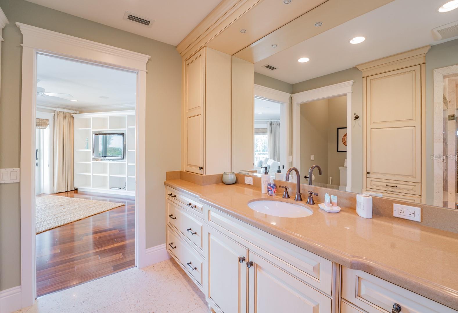 714 JACARANDA RD, ANNA MARIA, FL, 34216