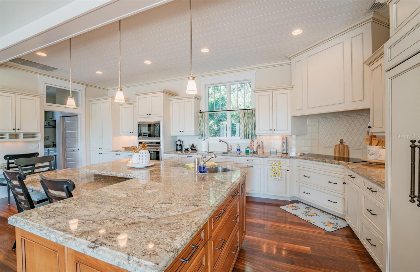 714 JACARANDA RD, ANNA MARIA, FL, 34216