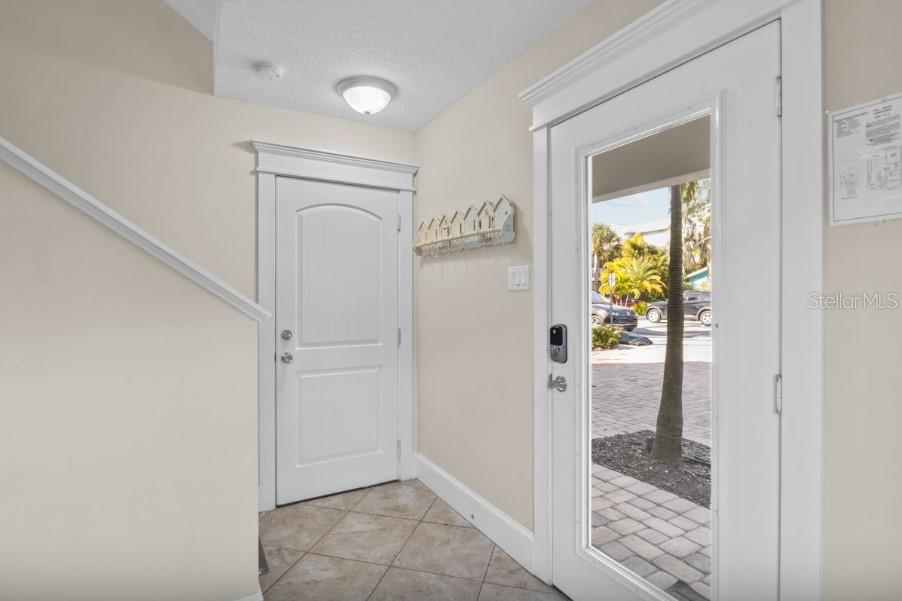 117 WILLOW AVE, ANNA MARIA, FL, 34216