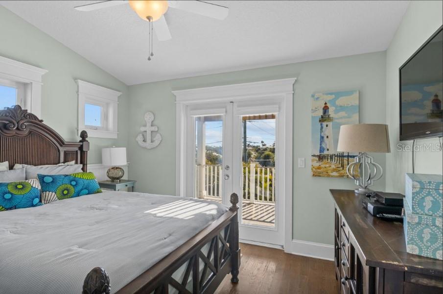 117 WILLOW AVE, ANNA MARIA, FL, 34216