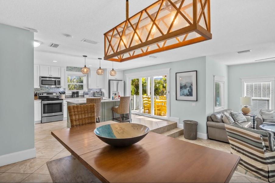 117 WILLOW AVE, ANNA MARIA, FL, 34216