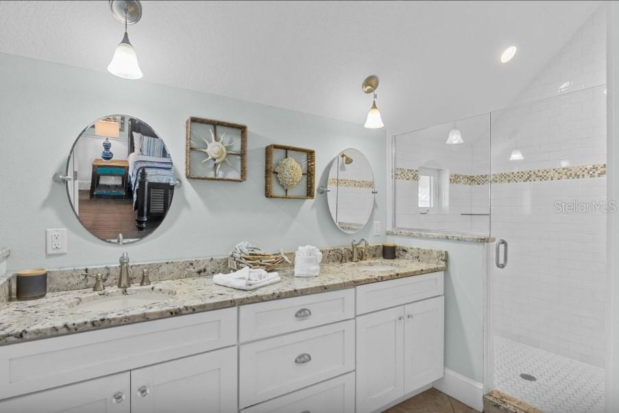 117 WILLOW AVE, ANNA MARIA, FL, 34216