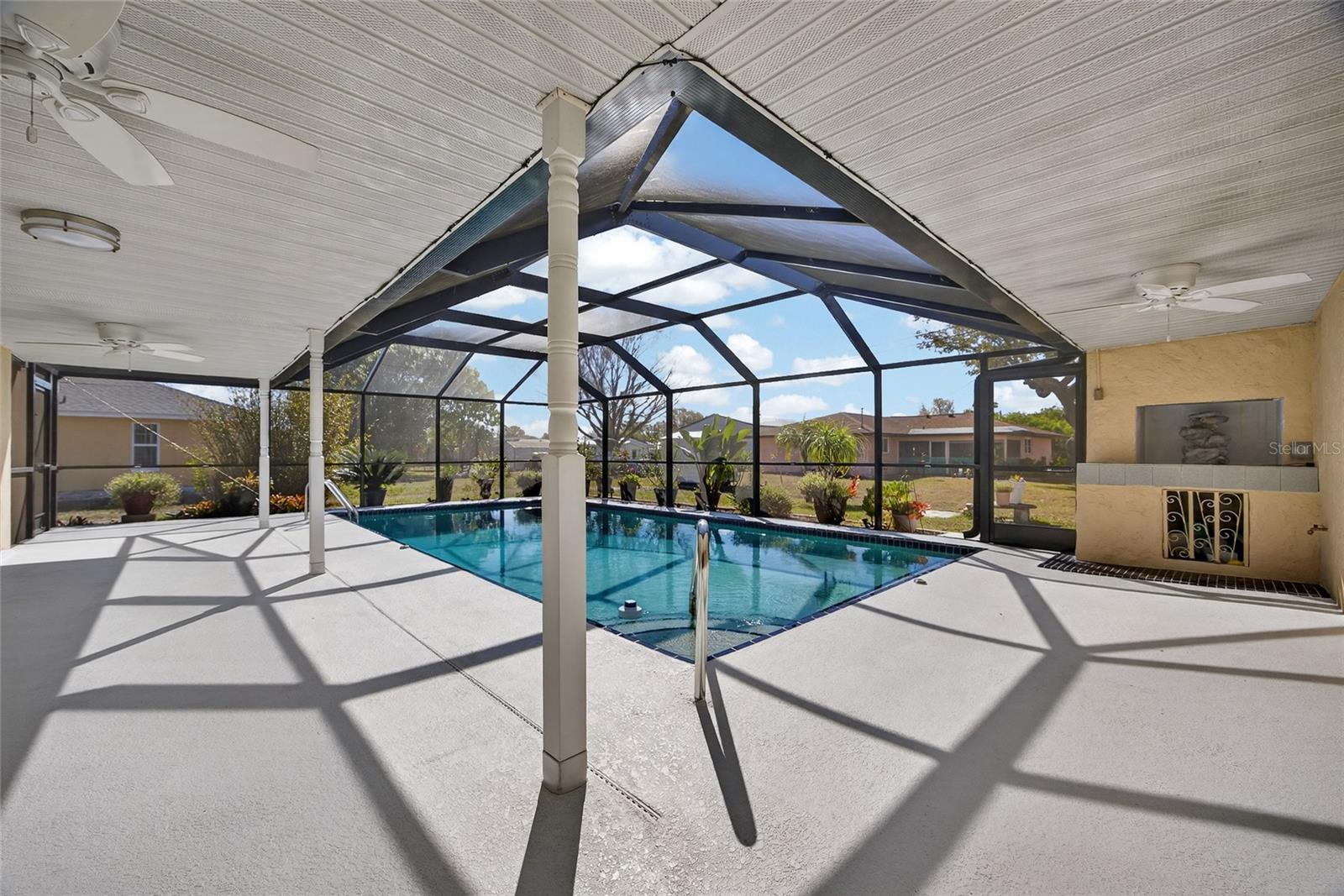 441 CHESTNUT AVE NW, PORT CHARLOTTE, FL, 33952