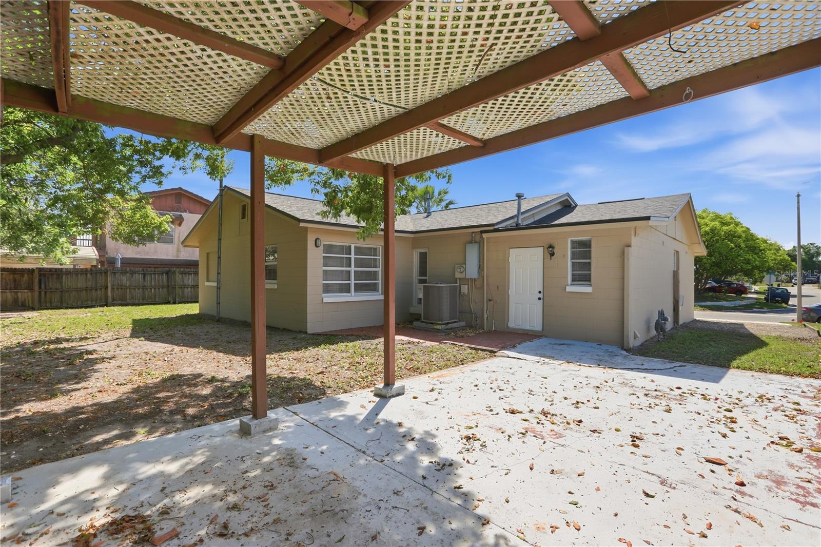 2483 BECKY SUE DR, ORLANDO, FL, 32807