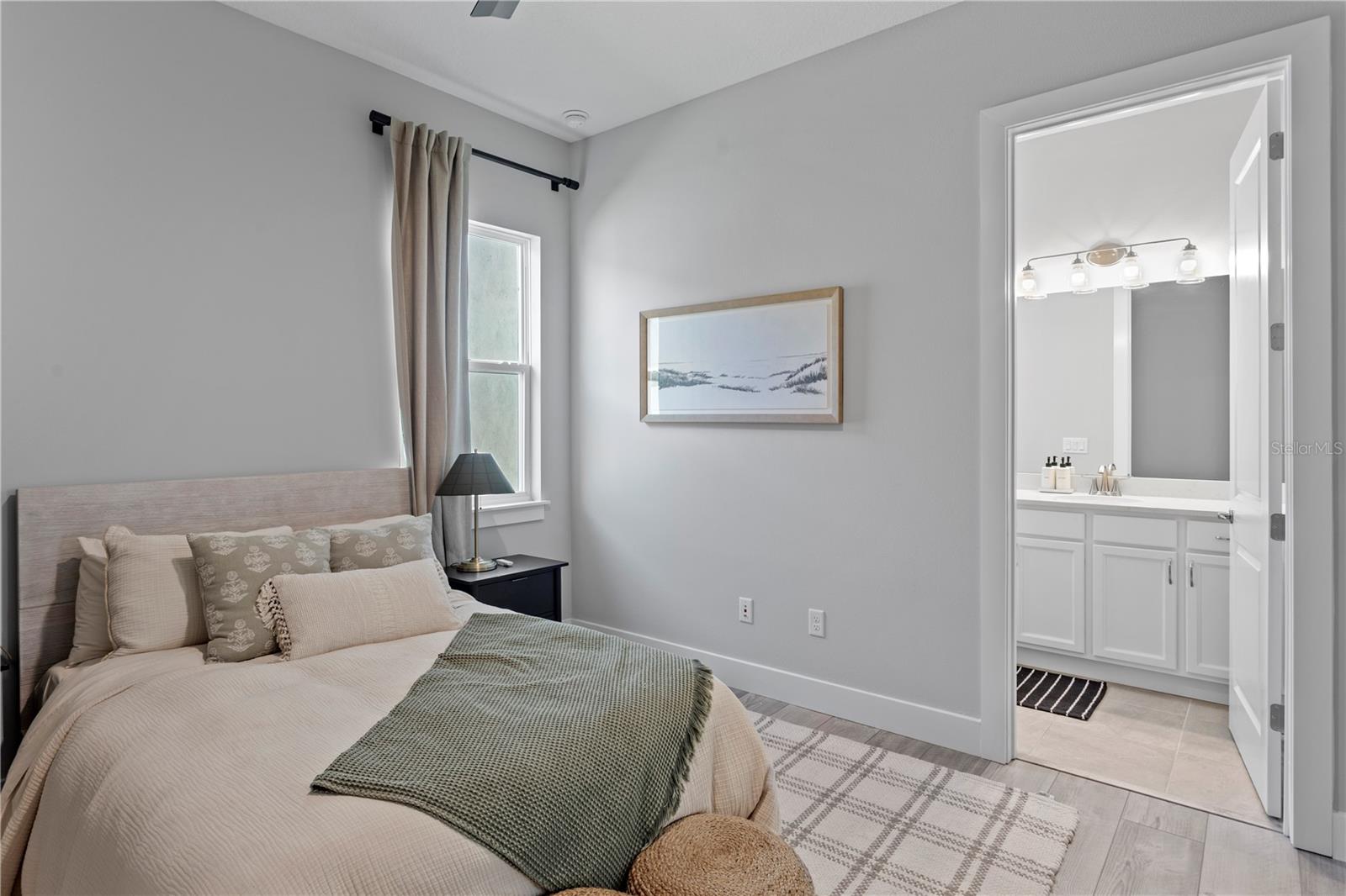 Secondary bedroom with bathroom