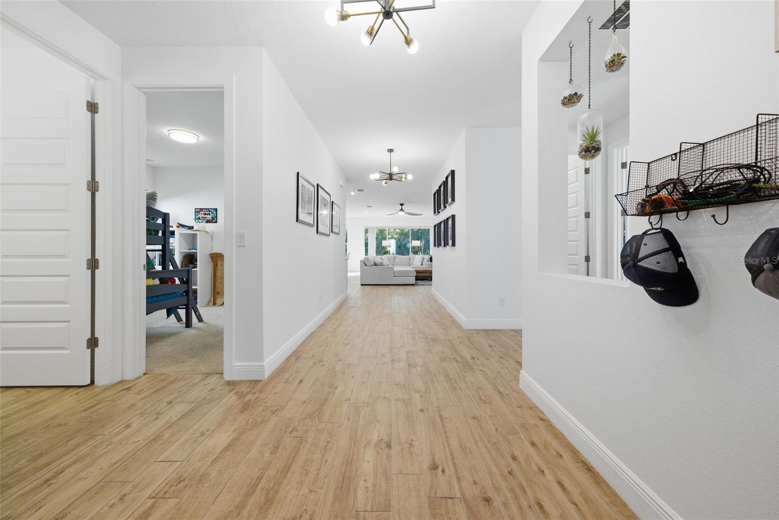 5909 SILVER SUN DR, APOLLO BEACH, FL, 33572