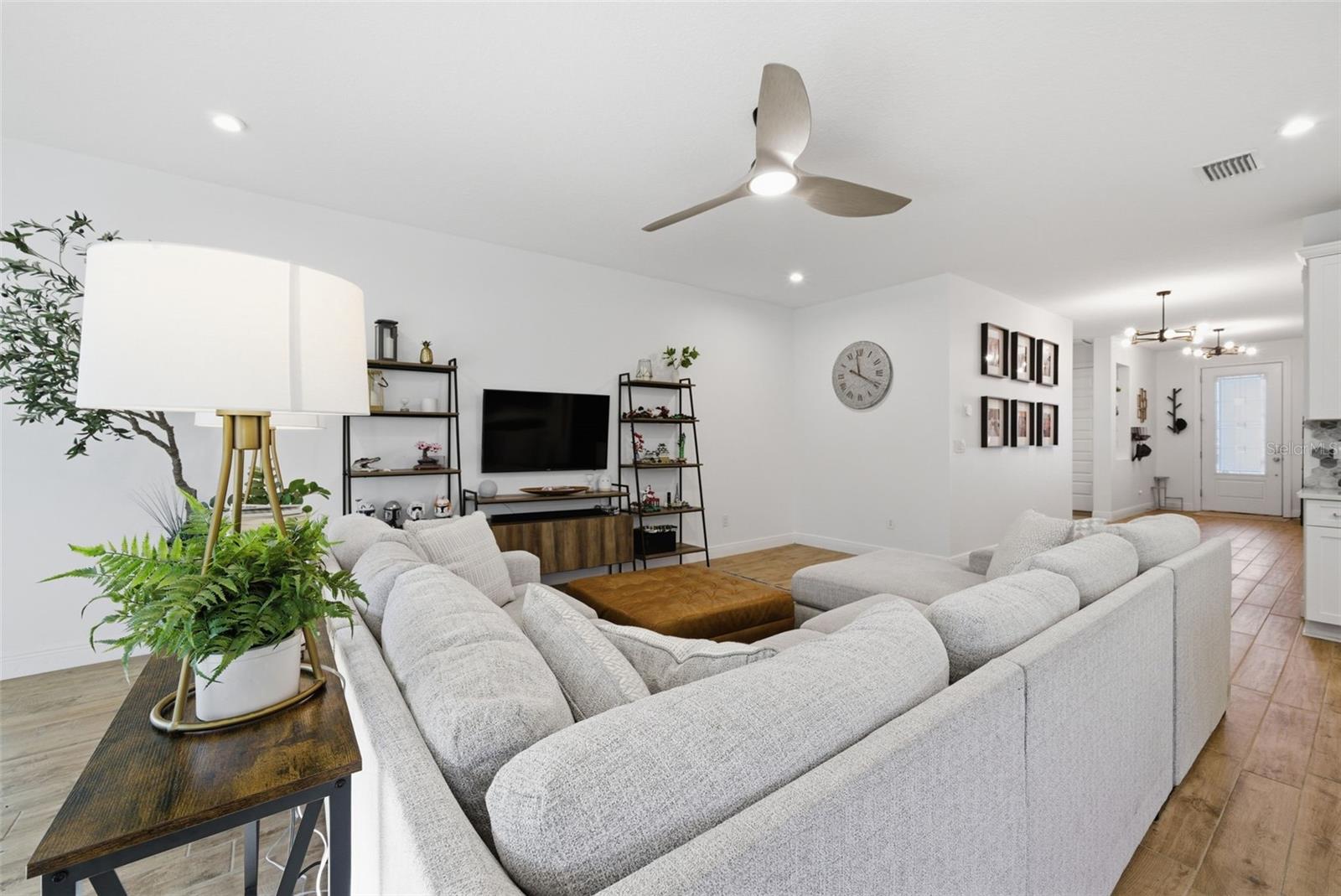5909 SILVER SUN DR, APOLLO BEACH, FL, 33572